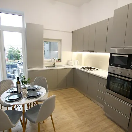Mianelly Center Apartment Constanta