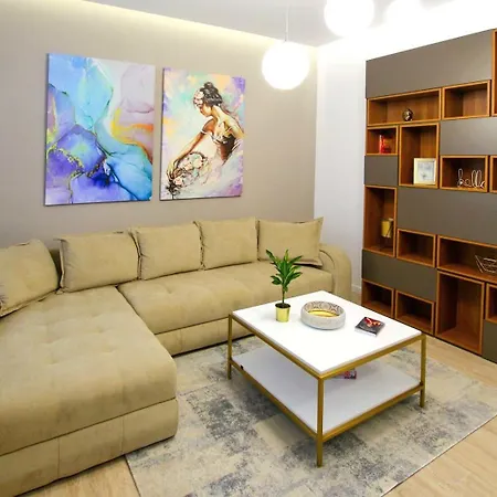 Mianelly Center Apartment Constanta