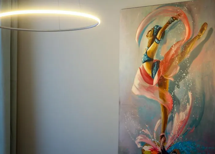 Mianelly Center كونستانتا